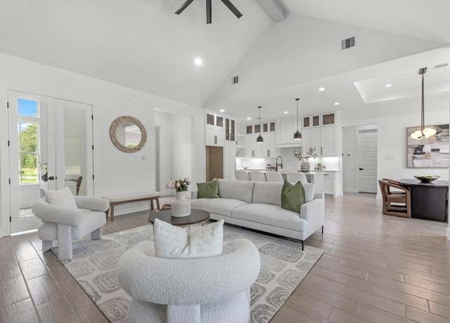 Property at 2041 Road 66117, Dayton, TX 77535, 3 beds, 2.5 baths
