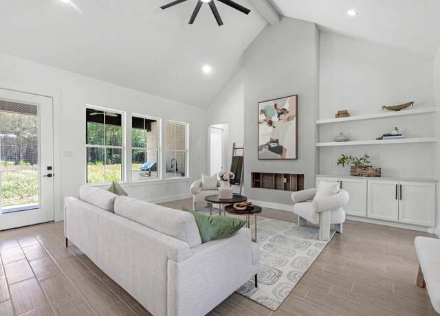 Property at 2041 Road 66117, Dayton, TX 77535, 3 beds, 2.5 baths