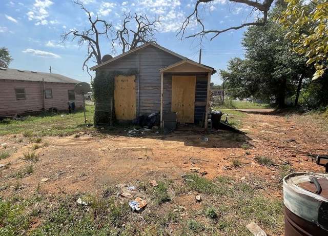Property at 202 Mcneil St, Palestine, TX 75801, 1 bed, 1 bath