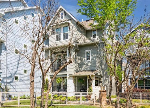 Property at 538 Oxford St, Houston, TX 77007, 4 beds, 3.5 baths