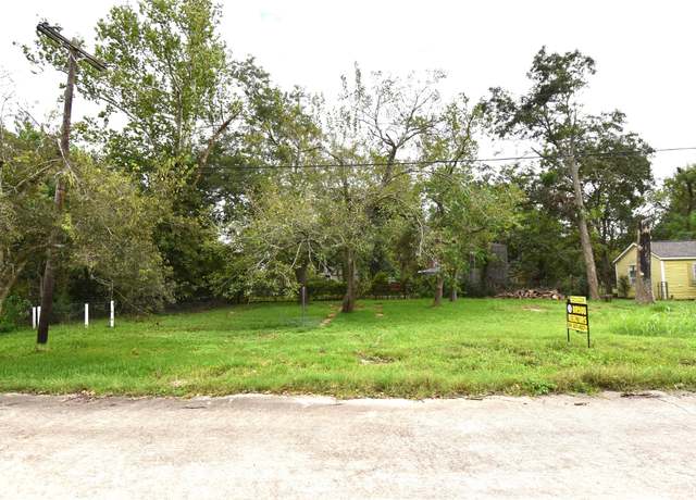 Property at 2722 47th St, Dickinson, TX 77539