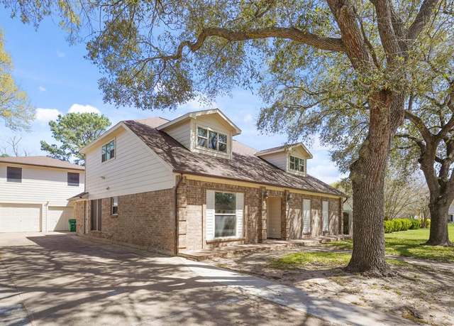 Property at 1415 Country Park Dr, Katy, TX 77450, 4 beds, 2.5 baths