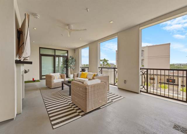 Property at 6017 Memorial Dr #505, Houston, TX 77007, 2 beds, 2.5 baths