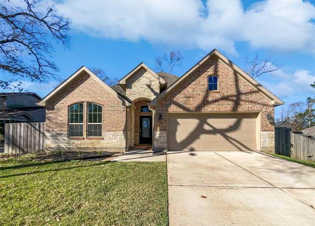 Property at 434 Carriage Trl, Conroe, TX 77316, 4 beds, 3 baths