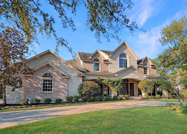 Property at 19 Philbrook Way, The Woodlands, TX 77382, 5 beds, 6 baths