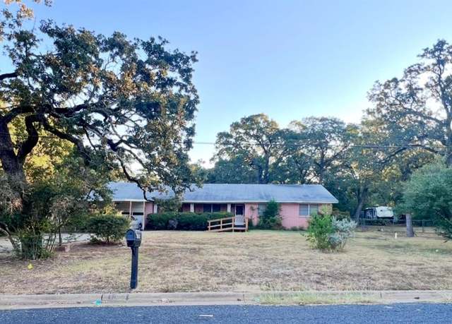 Property at 4109 Laura Ln, Bryan, TX 77803, 3 beds, 2 baths