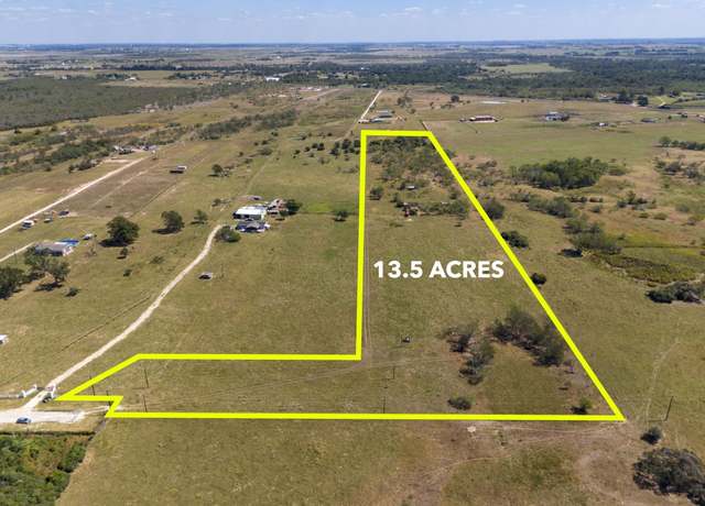Property at 14080 Mannix Rd, Hempstead, TX 77445