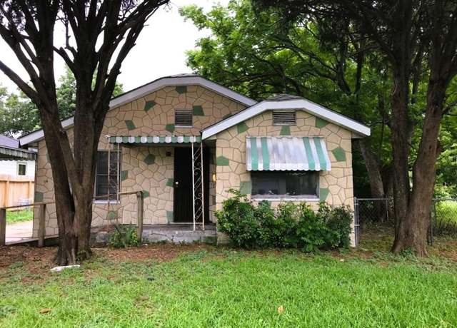 Property at 5310 San Juan St, Houston, TX 77020, 2 beds, 1 bath