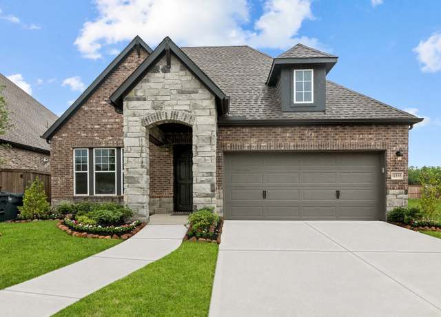 Property at 12335 Grassy Bend Dr, Mont Belvieu, TX 77523, 3 beds, 2.5 baths