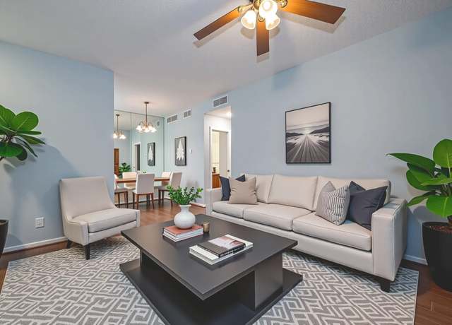 Property at 7900 N Stadium Dr #123, Houston, TX 77030, 1 bed, 1 bath
