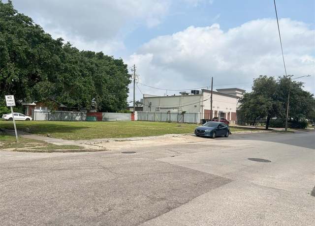 Property at 1720 Taft St, Houston, TX 77006