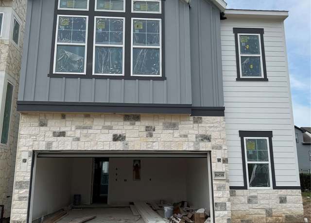 Property at 16038 Hayes Park Dr, Houston, TX 77079, 3 beds, 3.5 baths