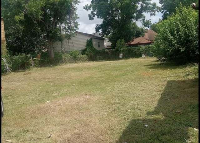 Property at 6735 Canal St, Houston, TX 77011