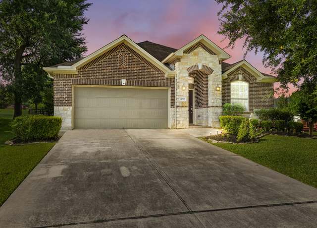 Property at 1079 Lake View Dr, Montgomery, TX 77356, 3 beds, 2 baths