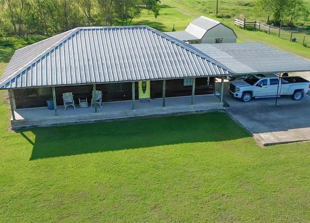 Property at 27717 Hwy 124, Winnie, TX 77665, 3 beds, 2 baths