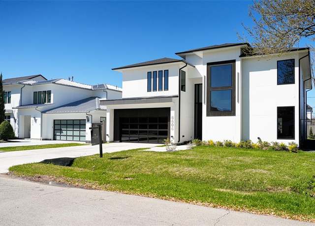 Property at 6606 Sivley St, Houston, TX 77055, 4 beds, 4.5 baths