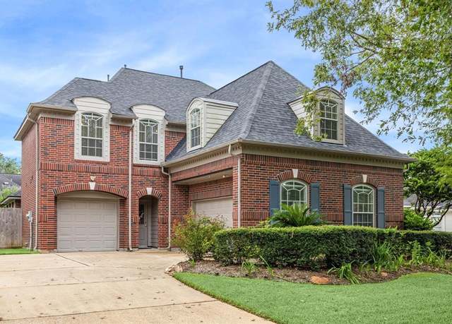 Property at 4210 Olive Oak Ct, Houston, TX 77059, 5 beds, 3.5 baths