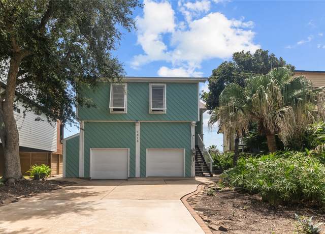 Property at 1315 23rd St, San Leon, TX 77539, 3 beds, 3 baths