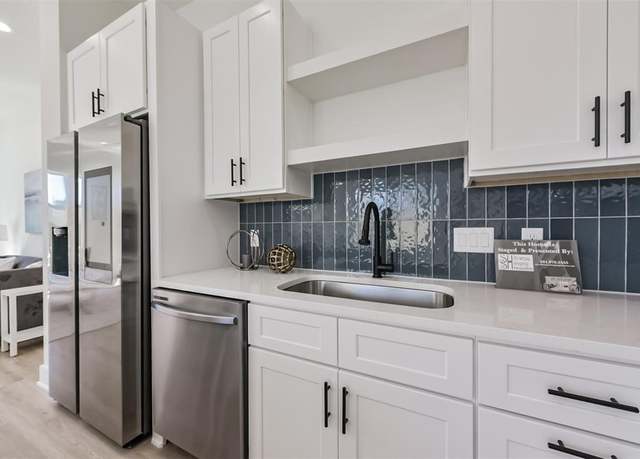 Property at 4917 Randon Rd, Houston, TX 77092, 3 beds, 3.5 baths
