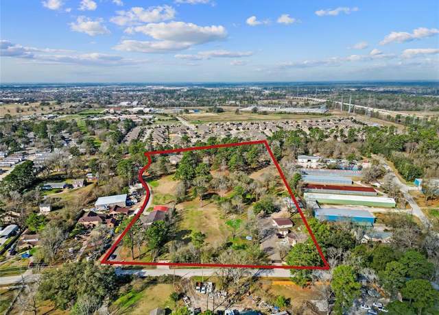 Property at 22321 Mossy Oaks Rd, Spring, TX 77389, 4 beds, 3.5 baths