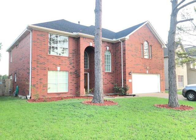 Property at 14723 Belterraza Dr, Houston, TX 77083, 5 beds, 3.5 baths