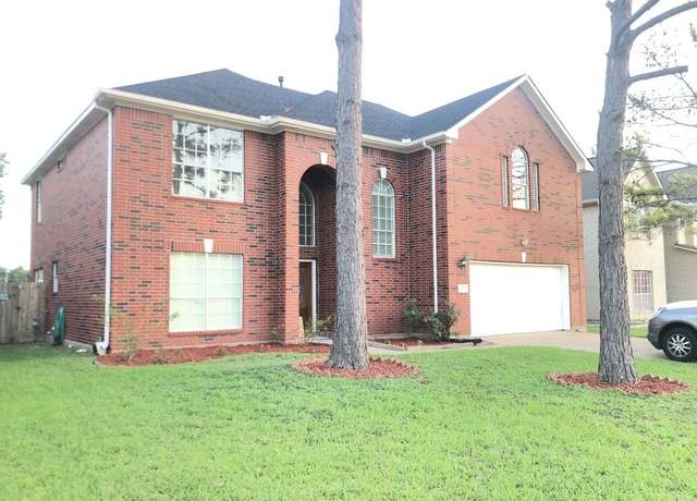Property at 14723 Belterraza Dr, Houston, TX 77083, 5 beds, 3.5 baths