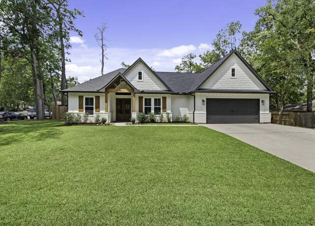 Property at 42 Jackrabbit Ln, Conroe, TX 77304, 3 beds, 2.5 baths