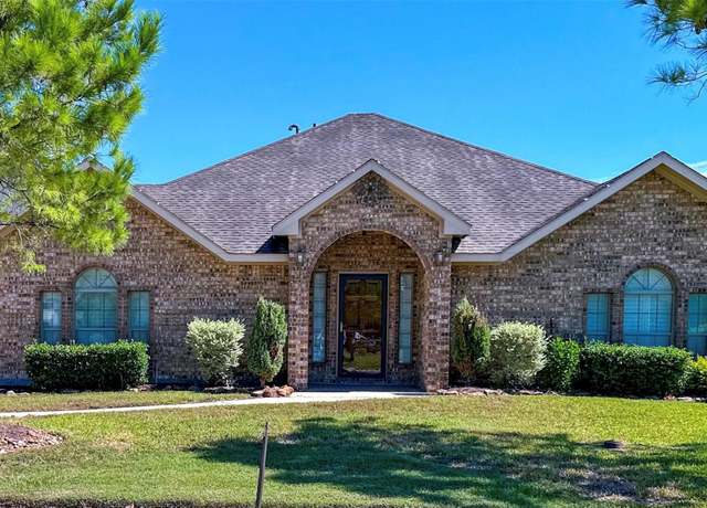Property at 2407 Florence, League City, TX 77573, 4 beds, 3 baths