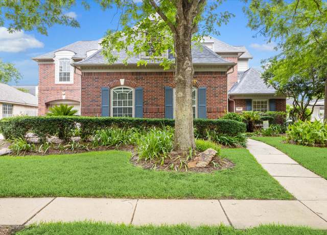 Property at 4210 Olive Oak Ct, Houston, TX 77059, 5 beds, 3.5 baths