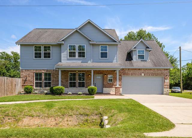 Property at 2800 Virginia Ave, League City, TX 77573, 4 beds, 2.5 baths