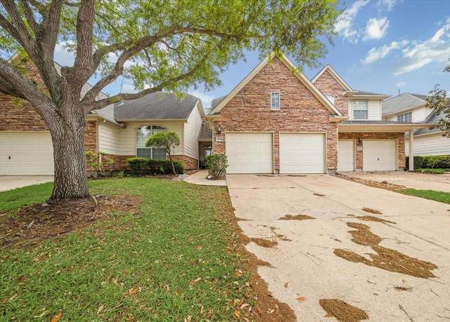 Property at 7234 Welshwood Ln, Sugar Land, TX 77479, 2 beds, 2 baths