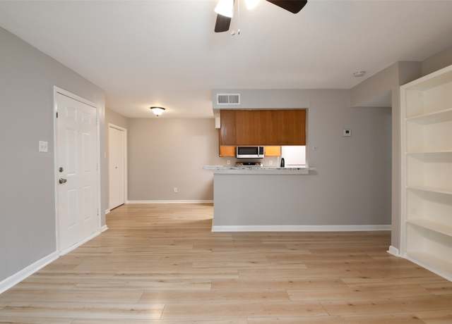 Property at 12955 Woodforest Blvd #77, Houston, TX 77015, 2 beds, 1 bath