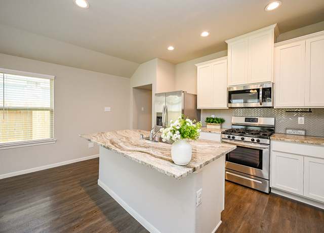Property at 10130 Barn Owl Trl, Magnolia, TX 77354, 4 beds, 2 baths