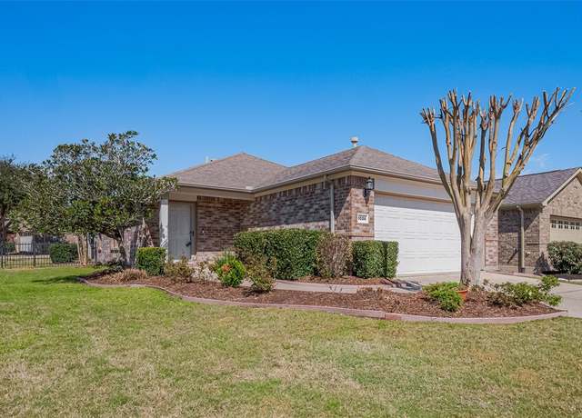 Property at 1026 Oleander Way, Richmond, TX 77469, 2 beds, 2 baths