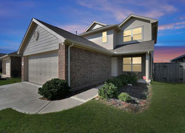 Property at 4307 Palmetto Grove Ln, Baytown, TX 77521, 4 beds, 2.5 baths