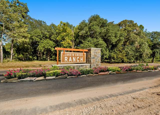 Property at 18357 Woodstream Crossing Rd, Montgomery, TX 77316