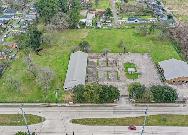 Property at 6130 Wheatley St, Houston, TX 77091