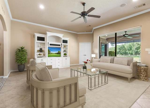 Property at 13727 Fountainview Dr, Montgomery, TX 77356, 3 beds, 2 baths