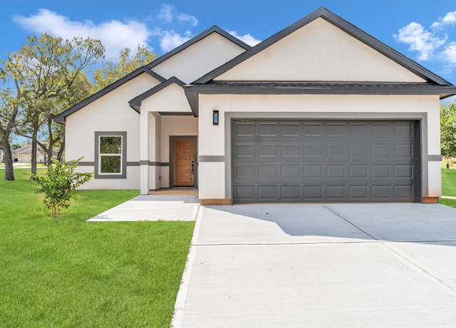Property at 1005 Lake View Dr, Montgomery, TX 77356, 4 beds, 3 baths