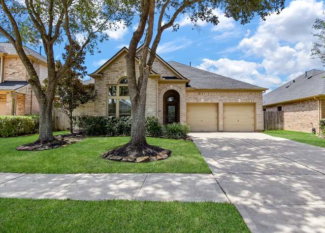 Property at 4119 Candle Cove Ct, Sugar Land, TX 77479, 4 beds, 3 baths
