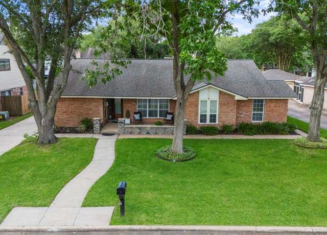Property at 3927 Point Clear Dr, Missouri City, TX 77459, 4 beds, 2 baths