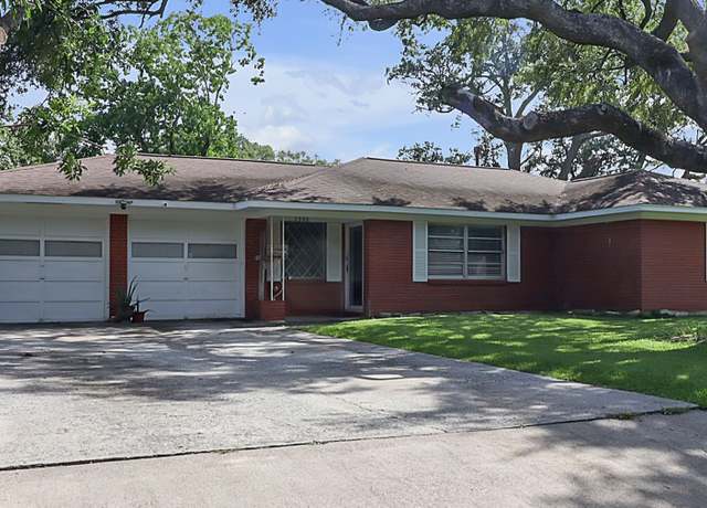 Property at 1302 Adams St, Baytown, TX 77520, 3 beds, 1.5 baths