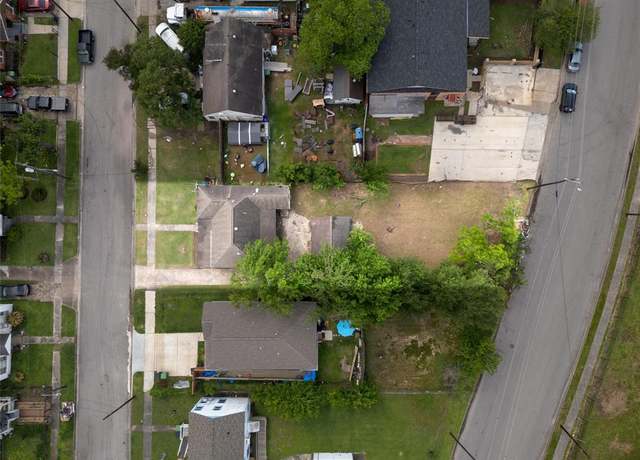 Property at 5729 Newport St, Houston, TX 77023, 3 beds, 1 bath