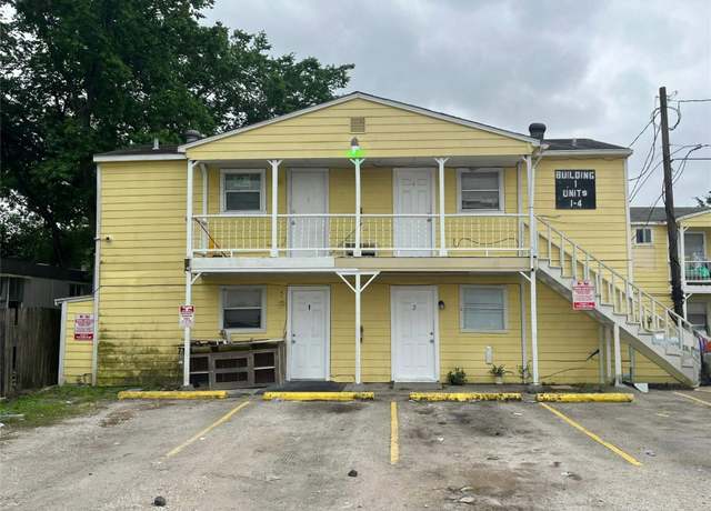 Property at 14512 Texarkana St, Houston, TX 77015, 2 beds, 1 bath