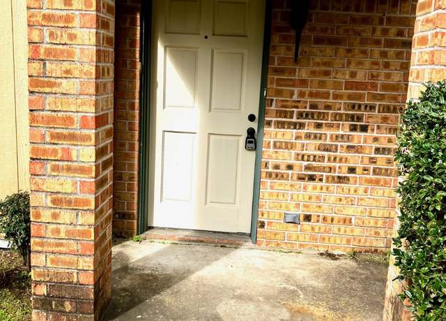 Property at 4127 Arthur St, Beaumont, TX 77706, 2 beds, 2.5 baths