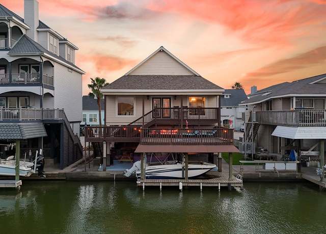 Property at 1822 Port O'call St, Galveston, TX 77554, 4 beds, 4 baths