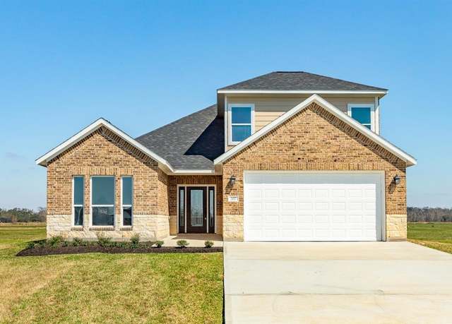 Property at 207 Cripple Creek Ln, Angleton, TX 77515, 3 beds, 3 baths