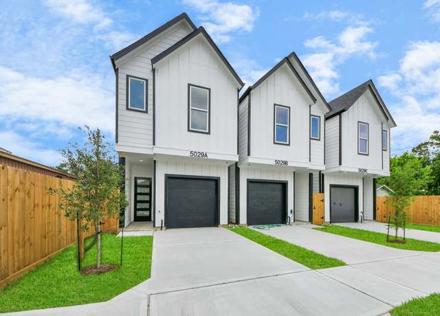 Property at 5029 Broom St Unit C, Houston, TX 77091, 3 beds, 2.5 baths