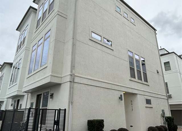 Property at 5413 Larkin St, Houston, TX 77007, 3 beds, 3.5 baths