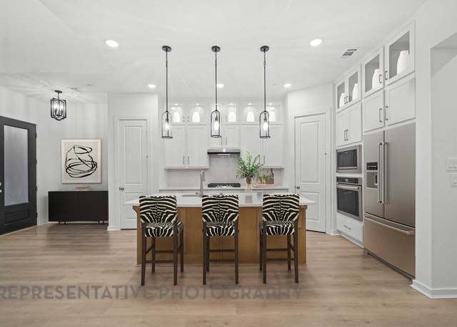 Property at 2722 Woodforest Pkwy N, Montgomery, TX 77316, 3 beds, 2.5 baths